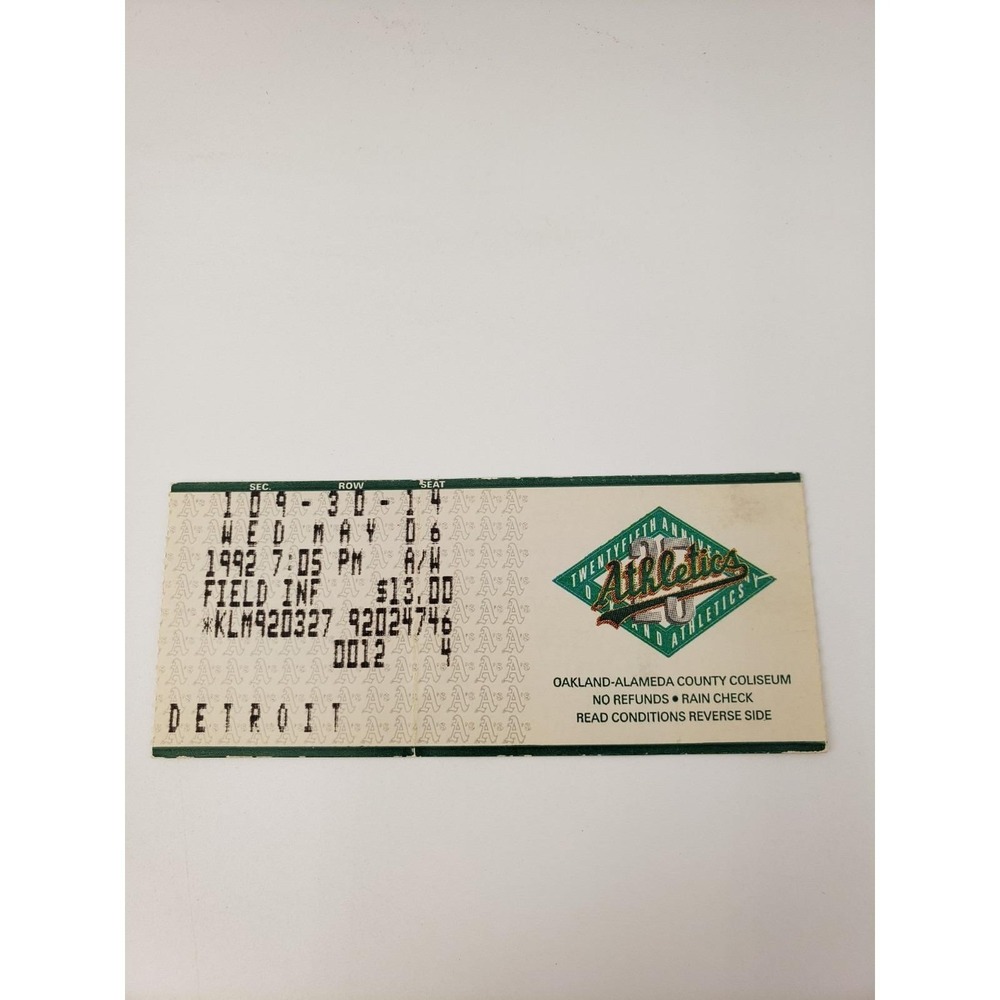 1992 A's Ticket Stub 5/6 Dennis Eckersley SV #198 10th Of Season Cy Young + MVP